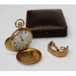 Waltham, an 18ct gold hunting cased crown wind pocket watch. Fifteen jewel movement numbered