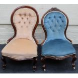 A Victorian walnut framed spoon back salon nursing chair with peach button upholstery, together with