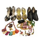 Three pairs of 30s-50s shoes, collection of vintage jewellery, including bakelite birds, pair