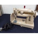 A Vintage Singer Model 431G sewing machine with case (1)
