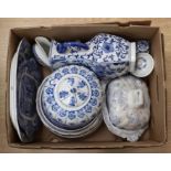 Collection of 19th century and 20th century blue-and-white dinner wares, including Spode plates,