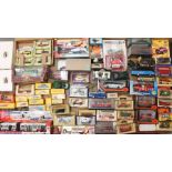 Diecast: A collection of assorted boxed and unboxed mostly modern diecast including: EFE,