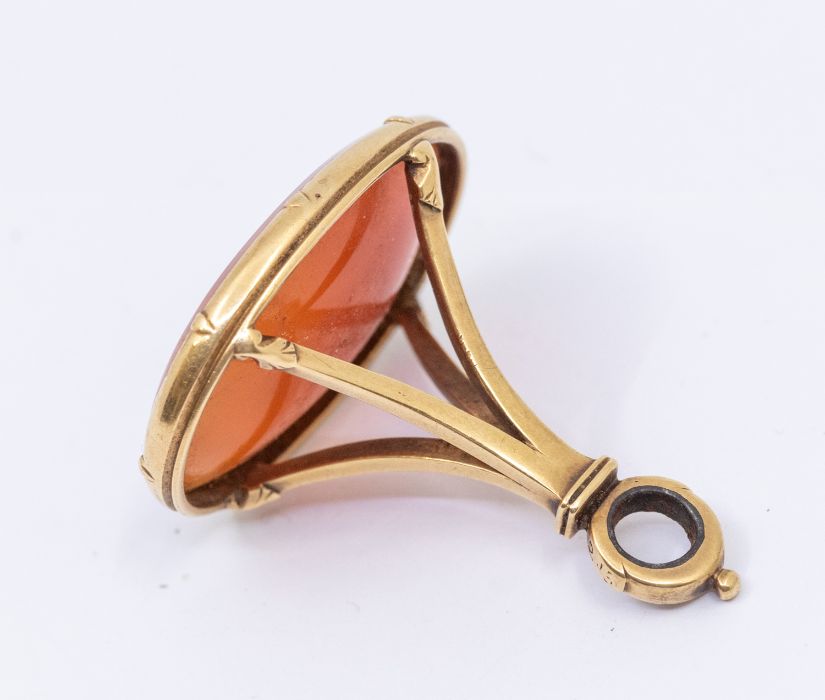 A 19th century carnelian and unmarked yellow metal (assessed as 18ct gold) seal fob, oval form - Image 2 of 2