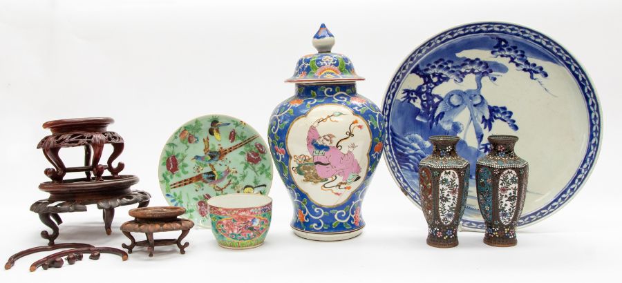 18th century blue & white Chinese charger, 19th century vases with lid, two early 20th century