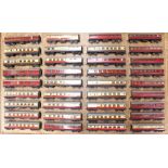 Hornby: A collection of thirty-six assorted unboxed Hornby Dublo OO Gauge coaches. Varying examples.