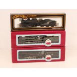 OO Gauge: A collection of three boxed various OO Gauge, locomotives and tenders, to comprise: County