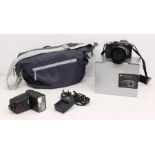 Leica: A boxed Leica V-LUX 1 digital camera body, 3144703, 2006, appears generally in good order,