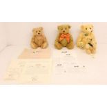 Steiff: A collection of four Steiff bears to comprise: 660436, Limited Edition 1291 of 1500; 420979,