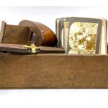 Stereoscopic viewer and 155 cards depicting topographical & architectural views (UK & worldwide),