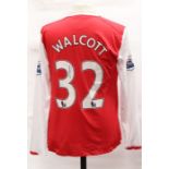 Arsenal: An Arsenal home football shirt, match issued, 2006-07, long sleeved, Walcott 32, Size