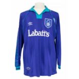 Nottingham Forest: A Nottingham Forest 1993-95, long-sleeved away shirt, Size XL, Labatt's