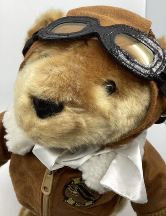 Biggles musical Fly Me To The Moon musical dancing teddy bear -press hand mechanism -fully singing - Image 2 of 3