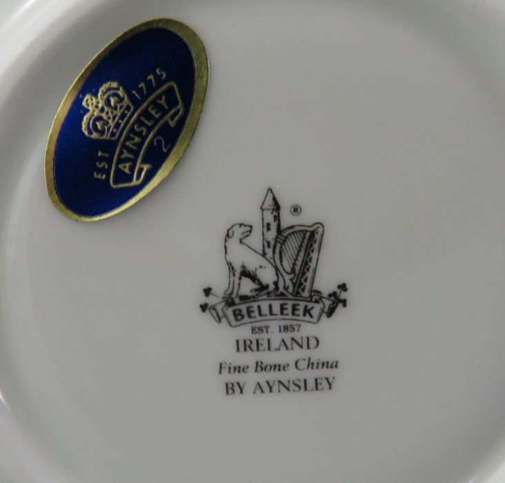 A superb and comprehensive Anysley / Belleek Fine Bone China dinner, coffee and tea service. Each - Image 9 of 9