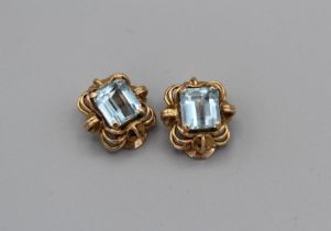 A pair of Aquamarine and yellow metal ear clip, stamped 18k, gross weight 7.7gm