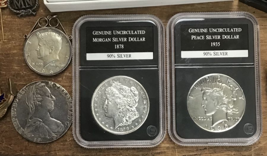 Collection of Coins and Pin badges, includes two sealed American Dollars one 1878 Morgan and 1935 - Image 2 of 5