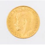 An George V gold half sovereign, dated 1914, 4 grams