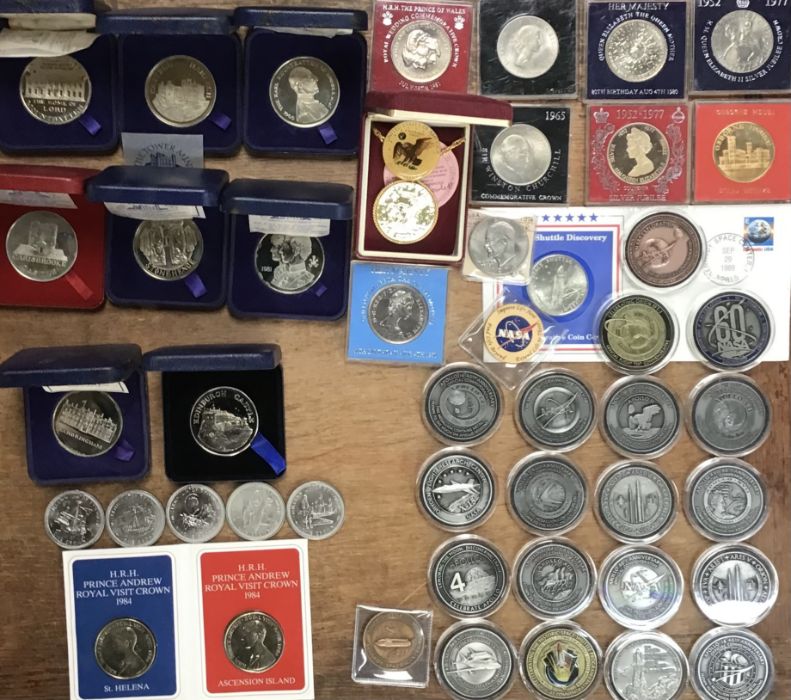 Collection of coins and NASA Medallic issues partially made from metal Apollo Moon missions, Space