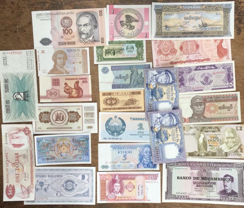 Large collection of World Banknotes, see pictures for details. - Image 4 of 10