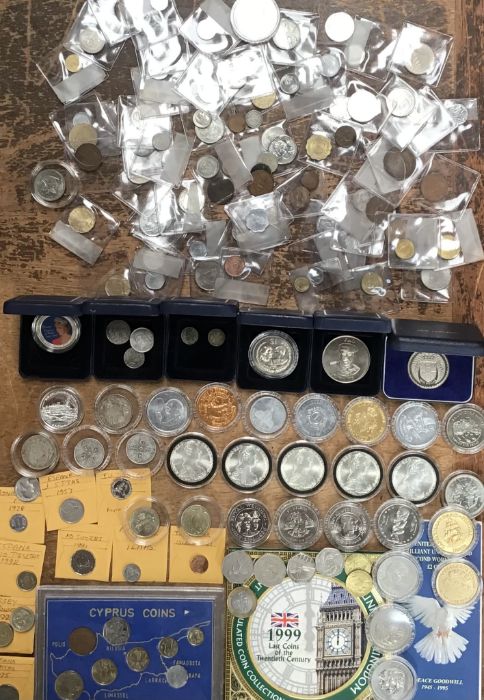 Coin collection of British and World coins includes 5 Austria silver M.Theresia S.F Restrike trade