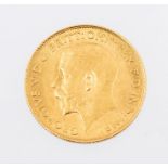 An George V gold half sovereign, dated 1913, 3.9 grams