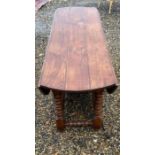 An early 20th cent Oak Large drop leaf  dining table oak