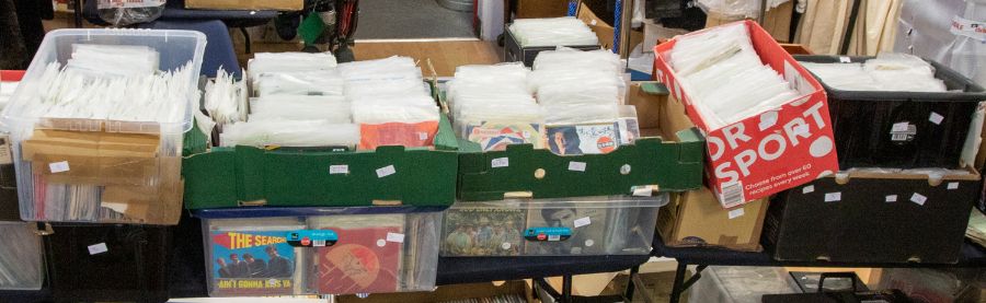 A very large collection of approx 1700 x 60s/70s 7 inch singles, EPs and Demos including, Ann - Image 2 of 4