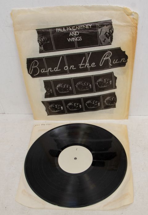 Paul McCartney and Wings ( The Beatles )  Band on the Run - An original White Label Promo Album in