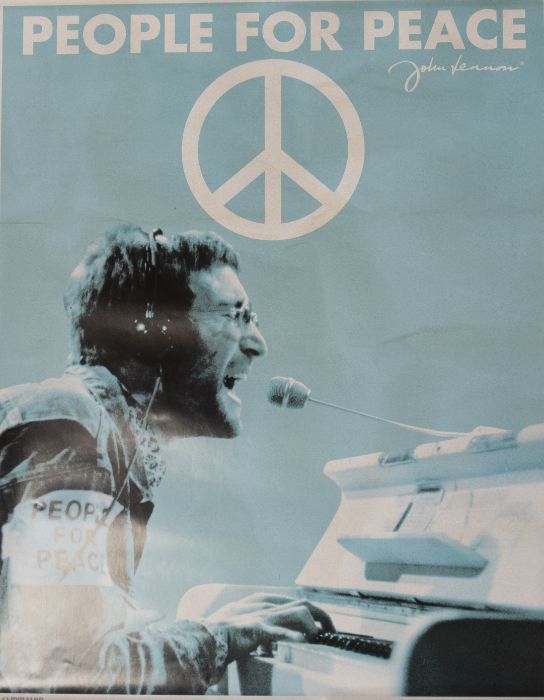 Collection of 6 x 2000s reprint posters. Bob Marley / John Lennon / Fender Guitars / Record Deck, - Bild 4 aus 6