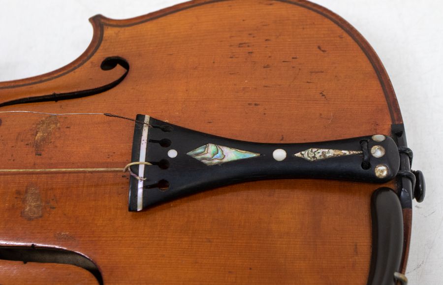 A Violin with facsimile Stradivarius label, the two-piece back of medium curl descending from the - Bild 4 aus 7