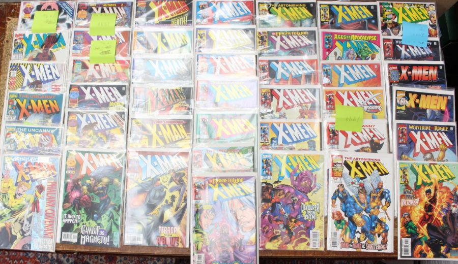 Comics: A collection of assorted English and American comics, DC and Marvel, of varying age and - Bild 5 aus 6