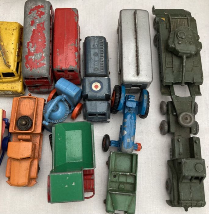 Diecast: A collection of assorted Matchbox playworn vehicles to include cars and commercials. Please - Image 4 of 4