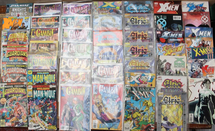 Comics: A collection of assorted English and American comics, DC and Marvel, of varying age and - Bild 5 aus 6