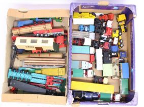 Diecast: A collection of assorted diecast haulage vehicles to include: Matchbox, Corgi, Joal and