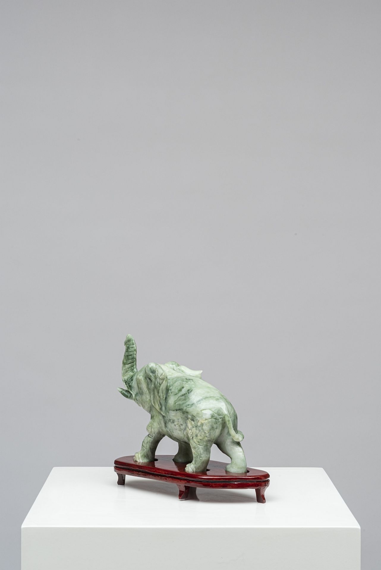 SMALL ELEPHANT ON STAND - Image 5 of 6