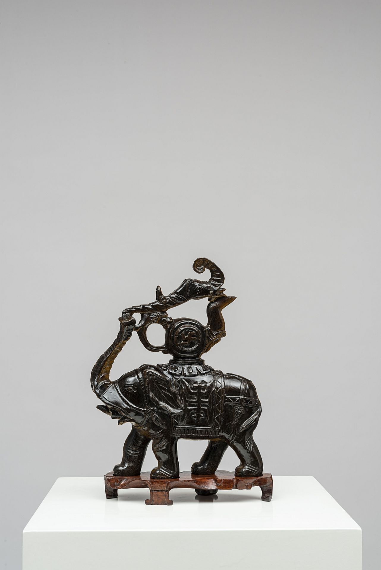 ELEPHANT WITH SACRED ALMS BOWL - Image 3 of 4