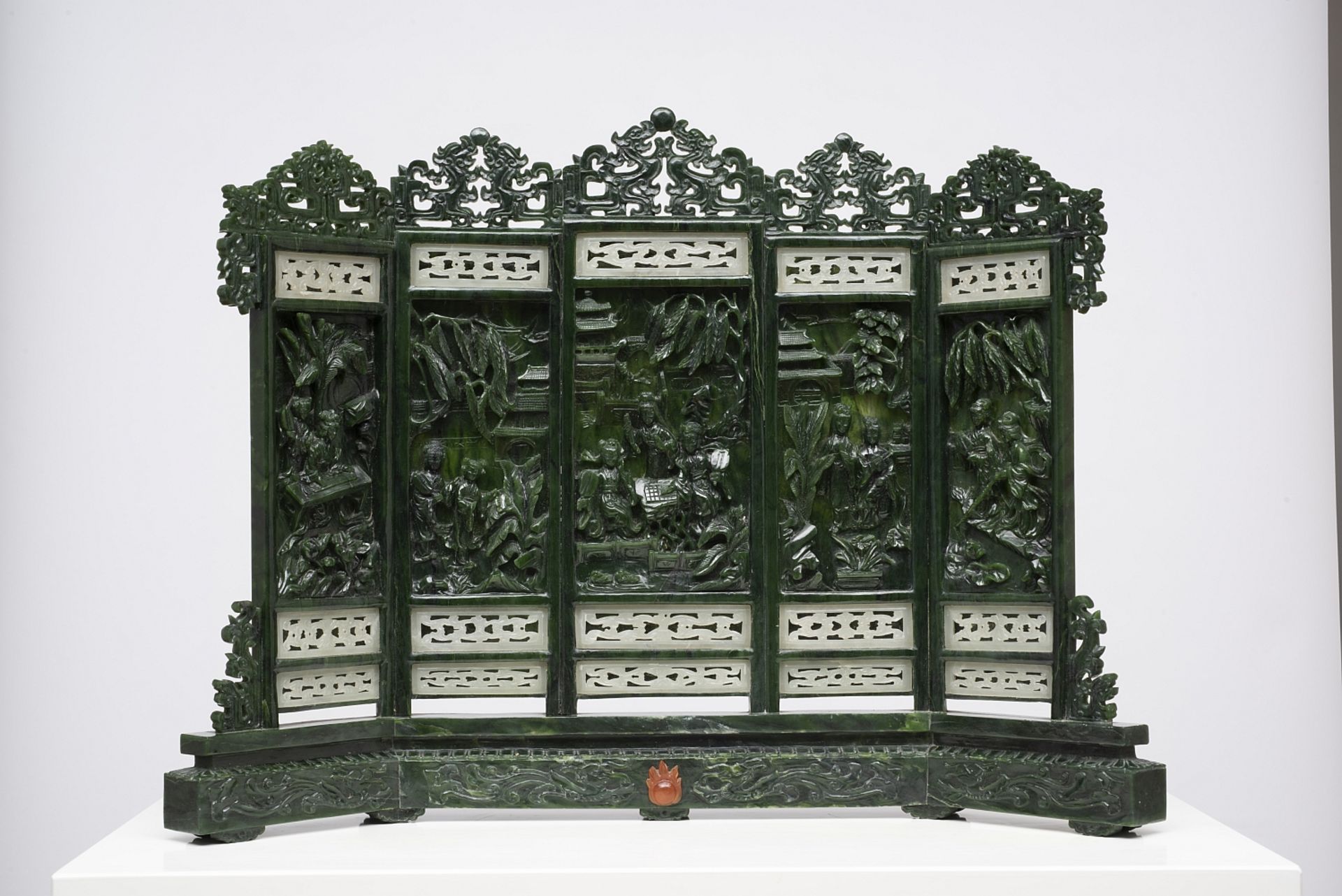 JADE FIVE-PANEL TABLE SCREEN