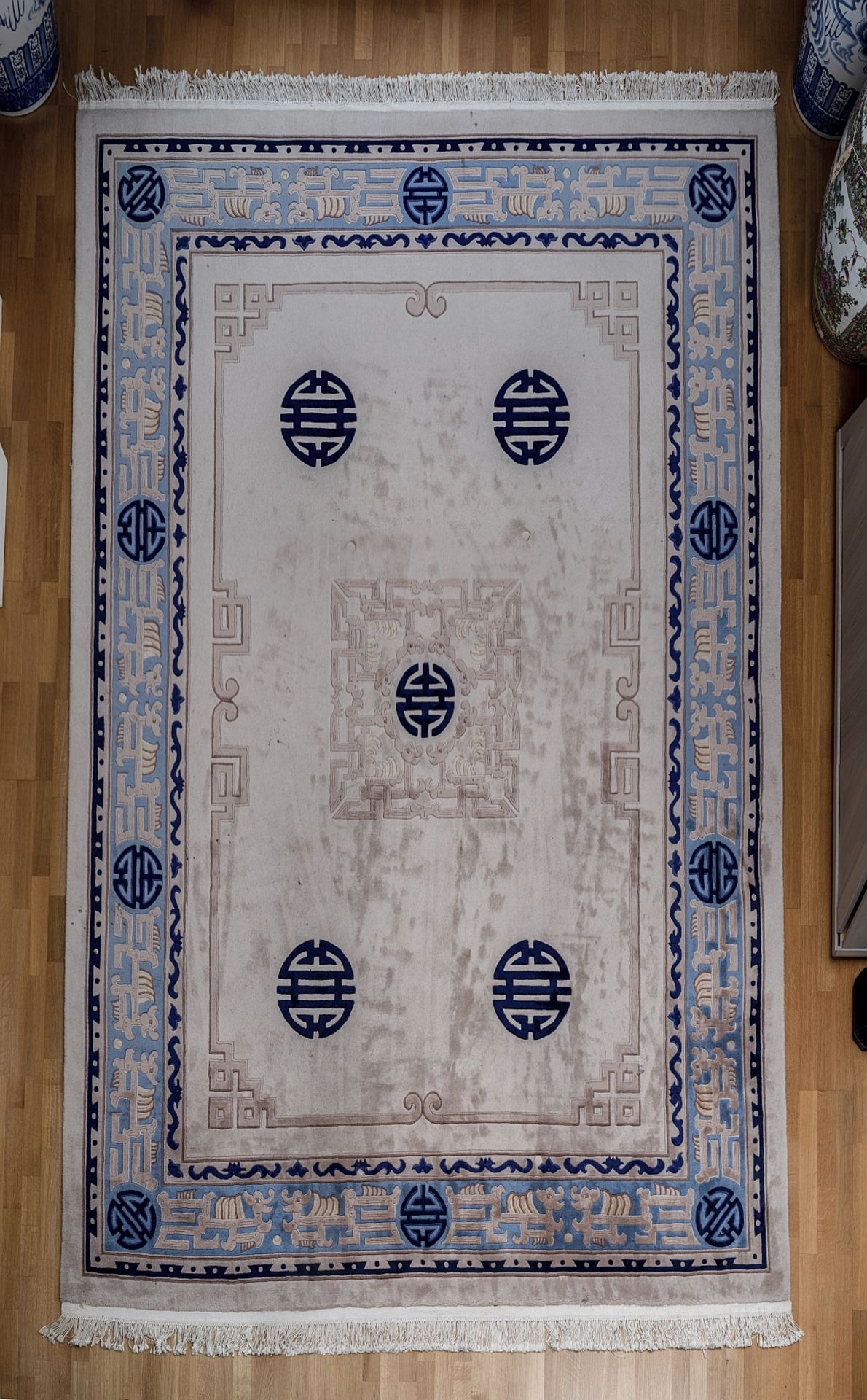 HAND KNOTTED CHINESE WOOL RUG