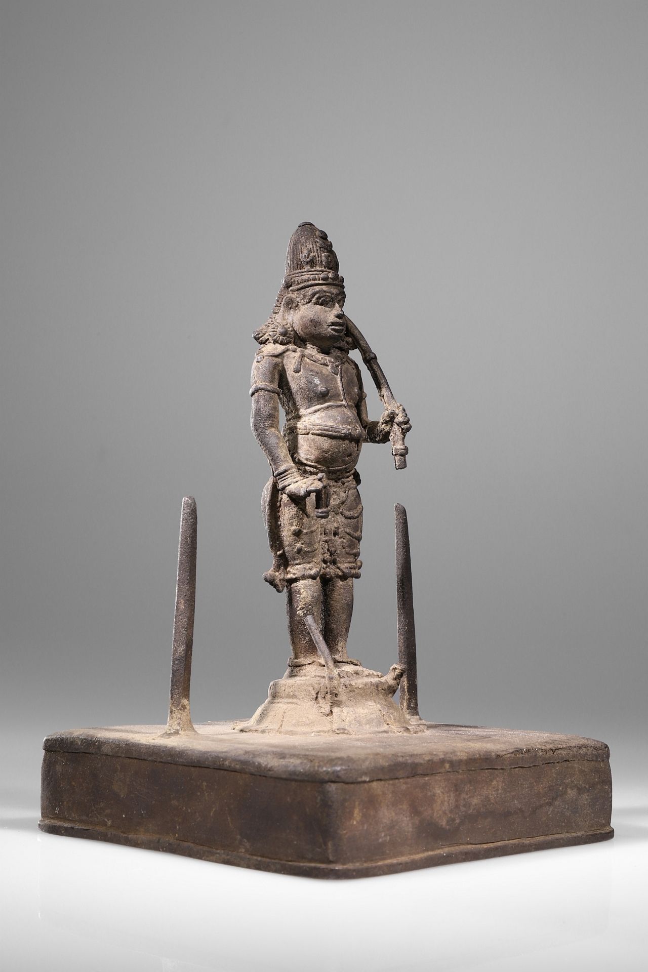 STANDING RAMA ON SQUARE BASE - Image 2 of 8