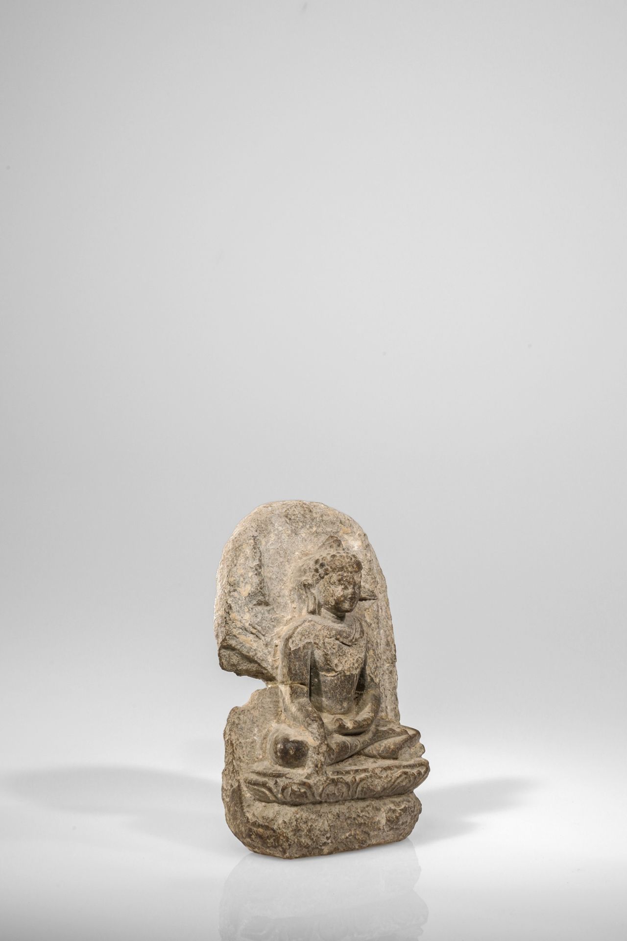 SEATED BUDDHA - Bild 2 aus 5