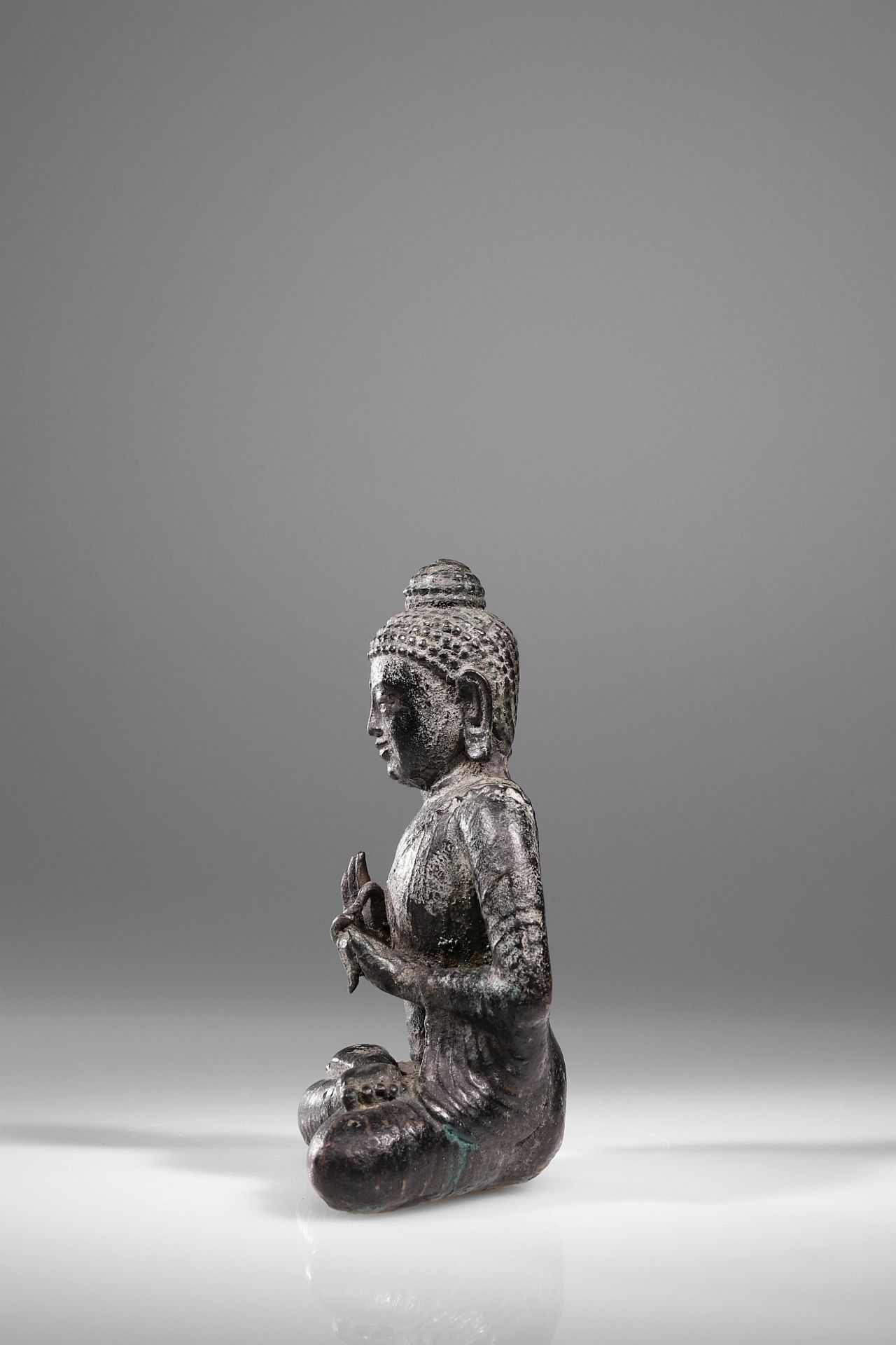 BUDDHA SHOWING THE DHARMACHAKRA MUDRA - Image 5 of 7