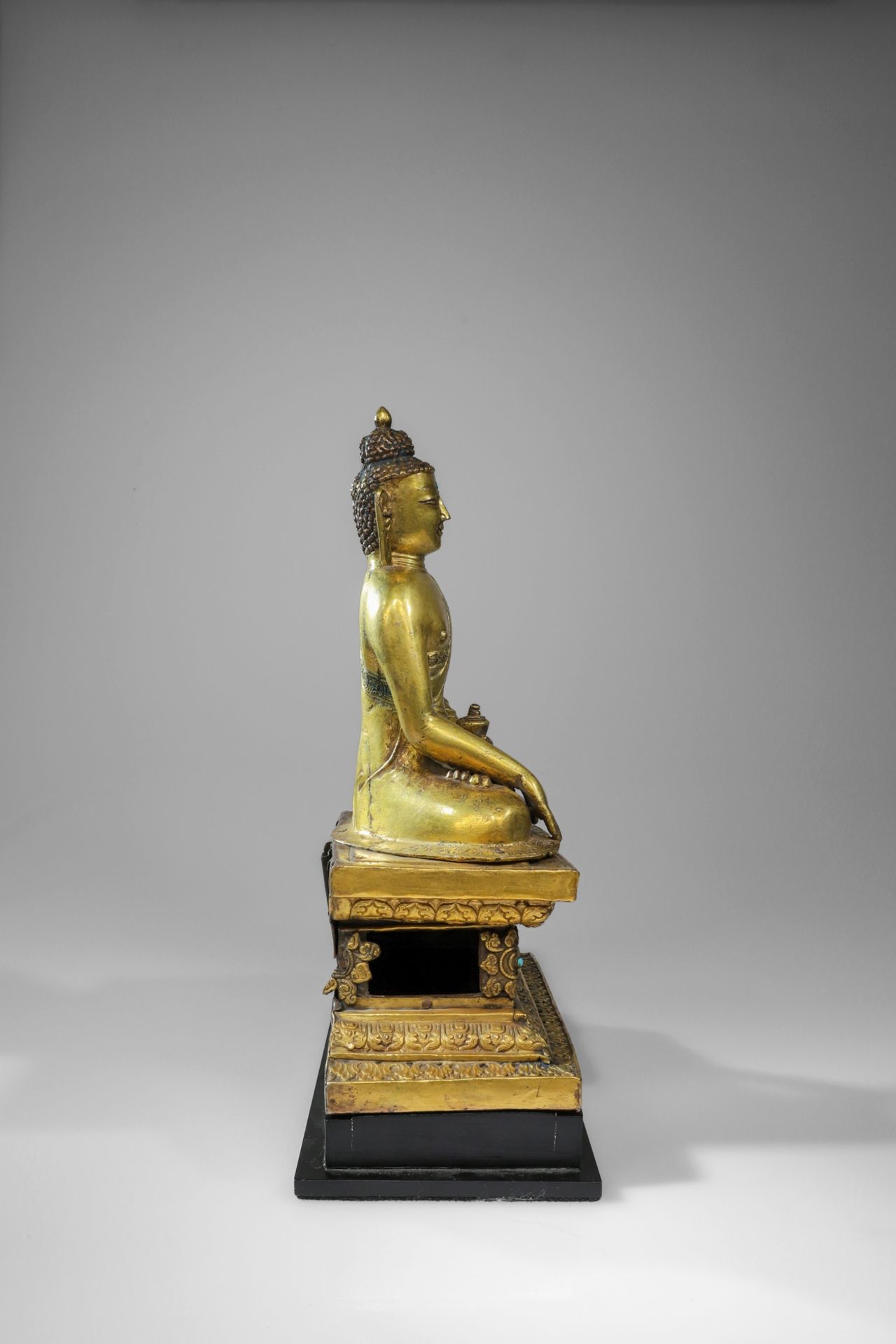 LARGE BUDDHA ON THRONE - Image 3 of 6