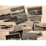 Ships, photographs. 40 photos. (L A3).