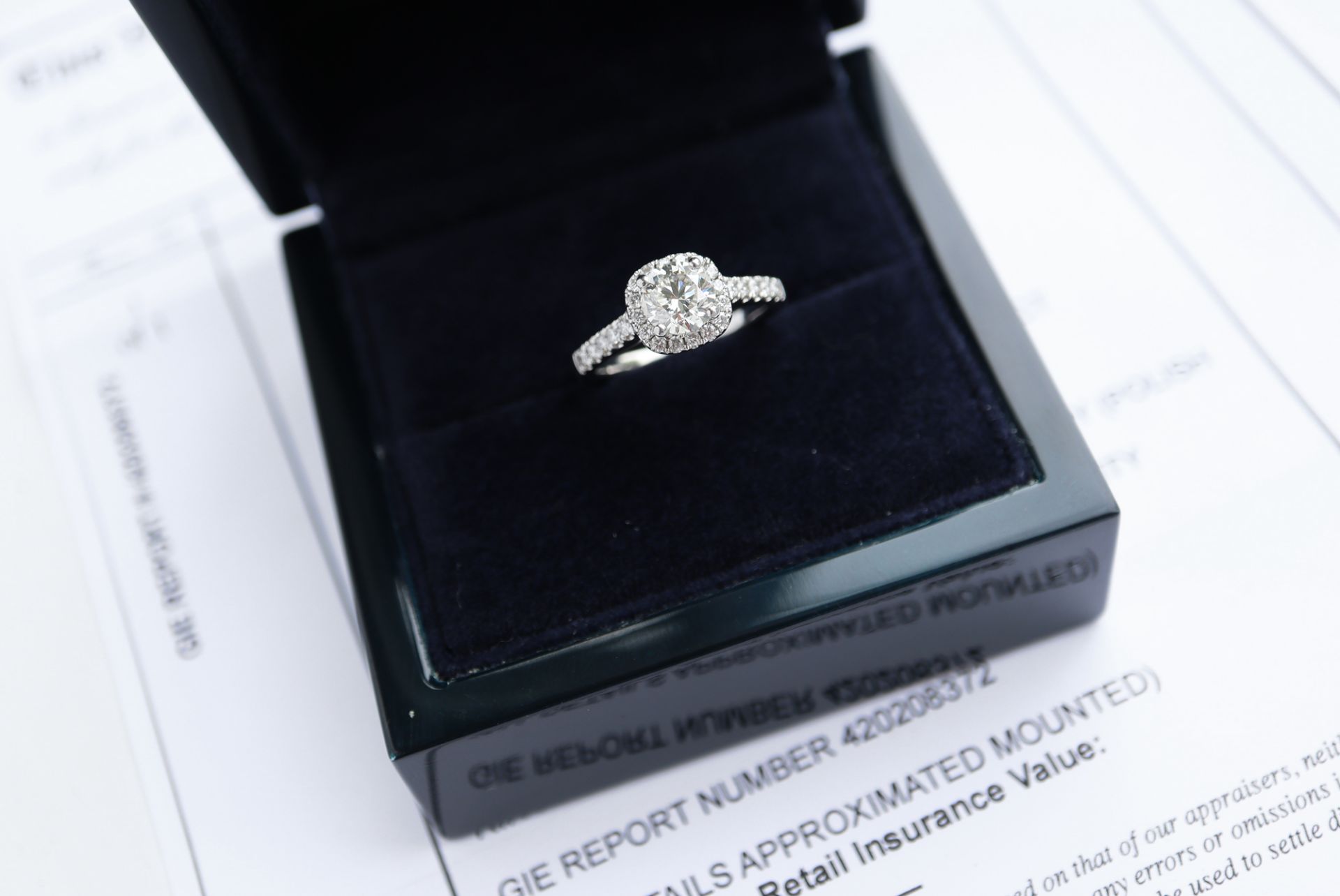 1.50CT ROUND BRILLIANT CUT DIAMOND HALO RING PLATINUM (950) - *CERTIFICATED* - Image 6 of 8
