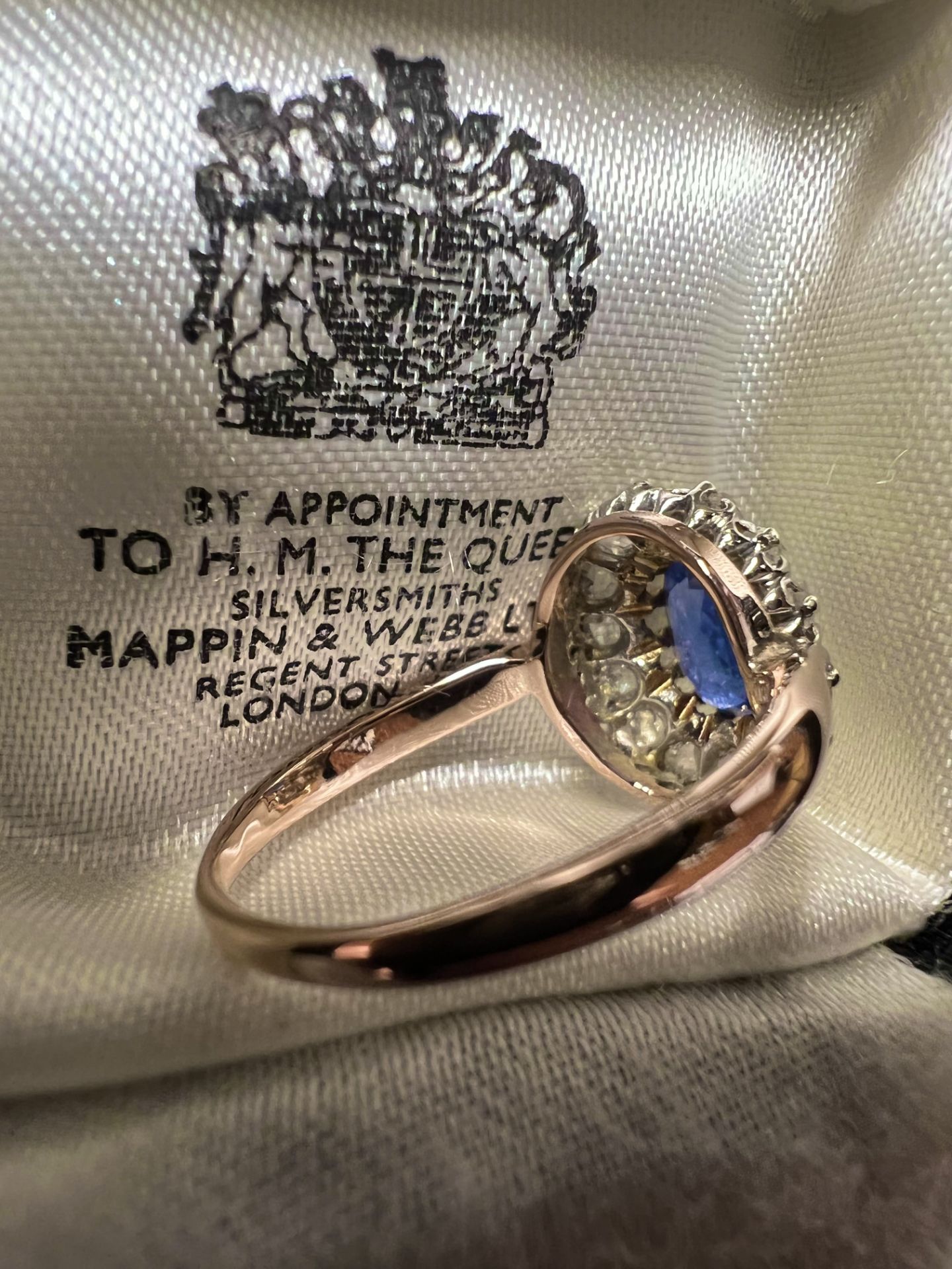 STUNNING & RARE VINTAGE 2.75CT BLUE SAPPHIRE & OLD ROSE CUT DIAMOND RING - Image 6 of 8