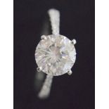 18K GOLD APPROX. 2.8ct SOLITAIRE RING