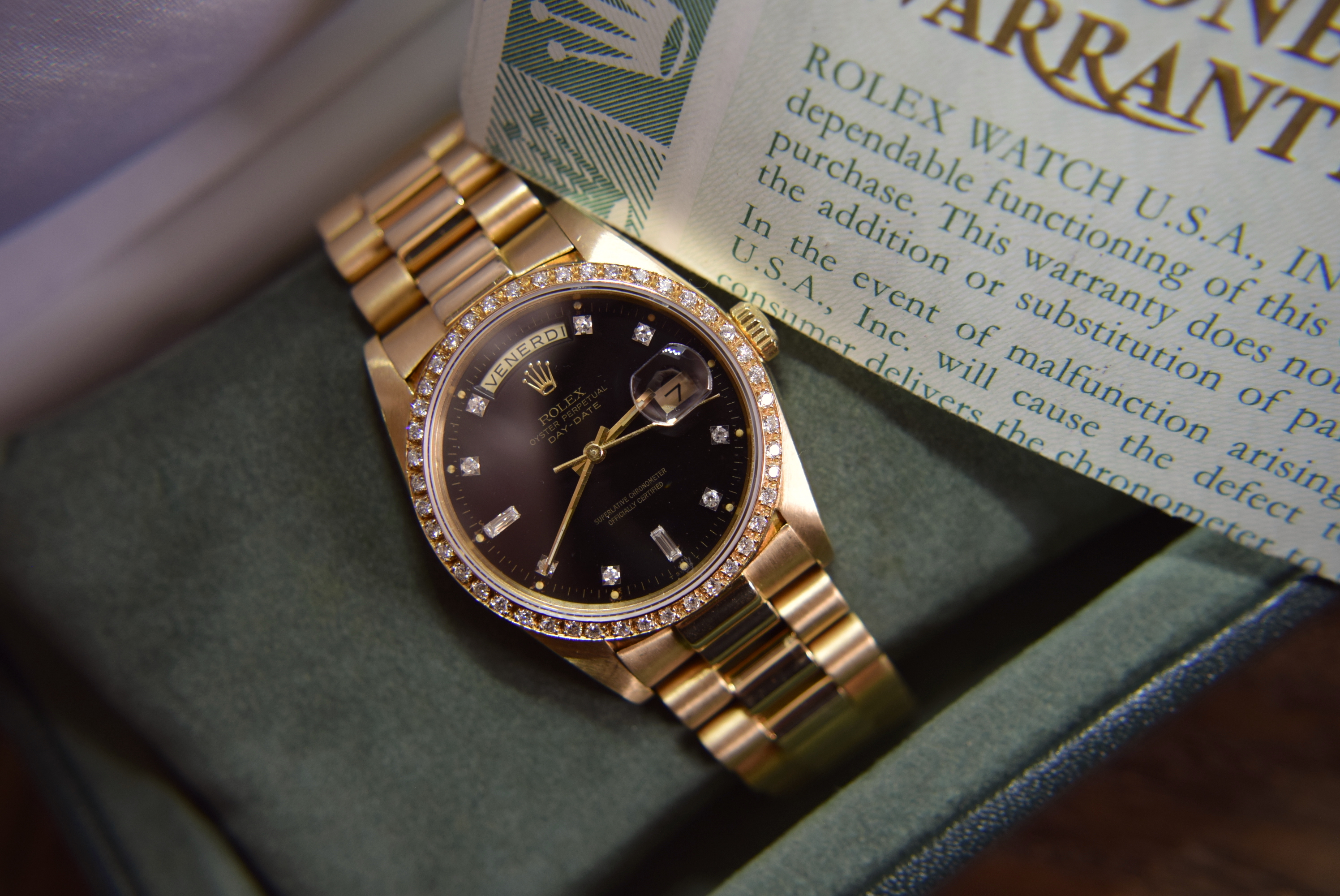 ROLEX 18K DAY DATE 18238 - DIAMOND SET BLACK DIAL / BEZEL - ORIGINAL ROLEX CERTIFICATE & VALUATION - Bild 3 aus 11