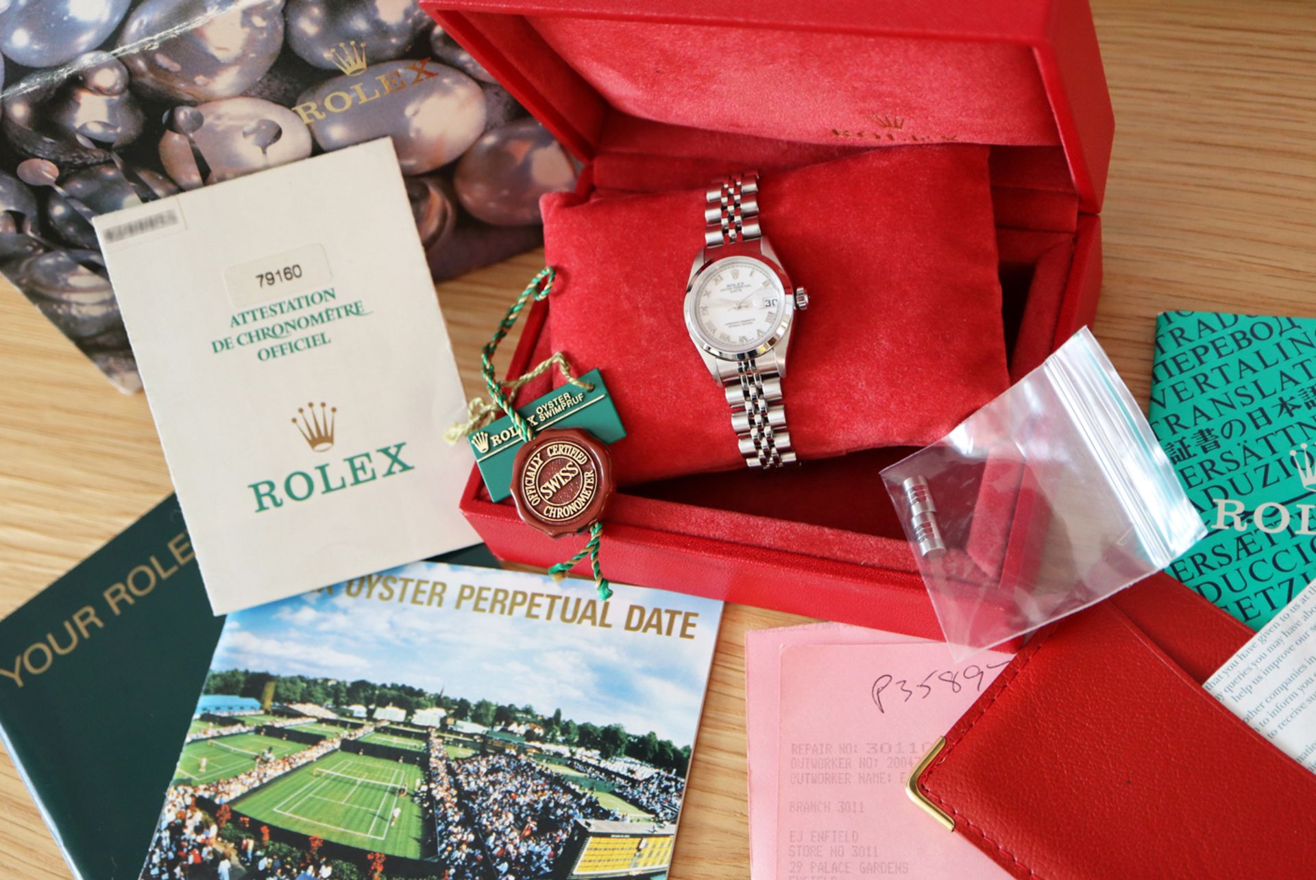 *STUNNING* LADIES ROLEX DATEJUST / OYSTER DATE MODEL *FULL SET* - ROMAN NUMERAL DIAL - Image 3 of 12