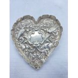 HALLMARKED SILVER HEART SHAPED DISH WITH BIRDS - 4" x 3.8"