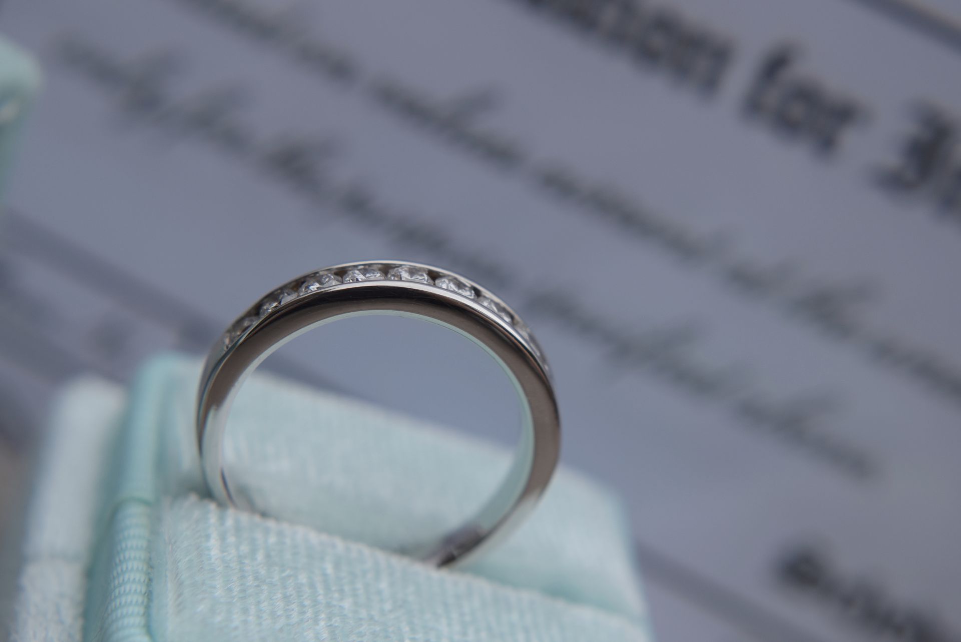 £3,250.00 VALUATION PLATINUM *DIAMOND ETERNITY RING* - Image 4 of 5