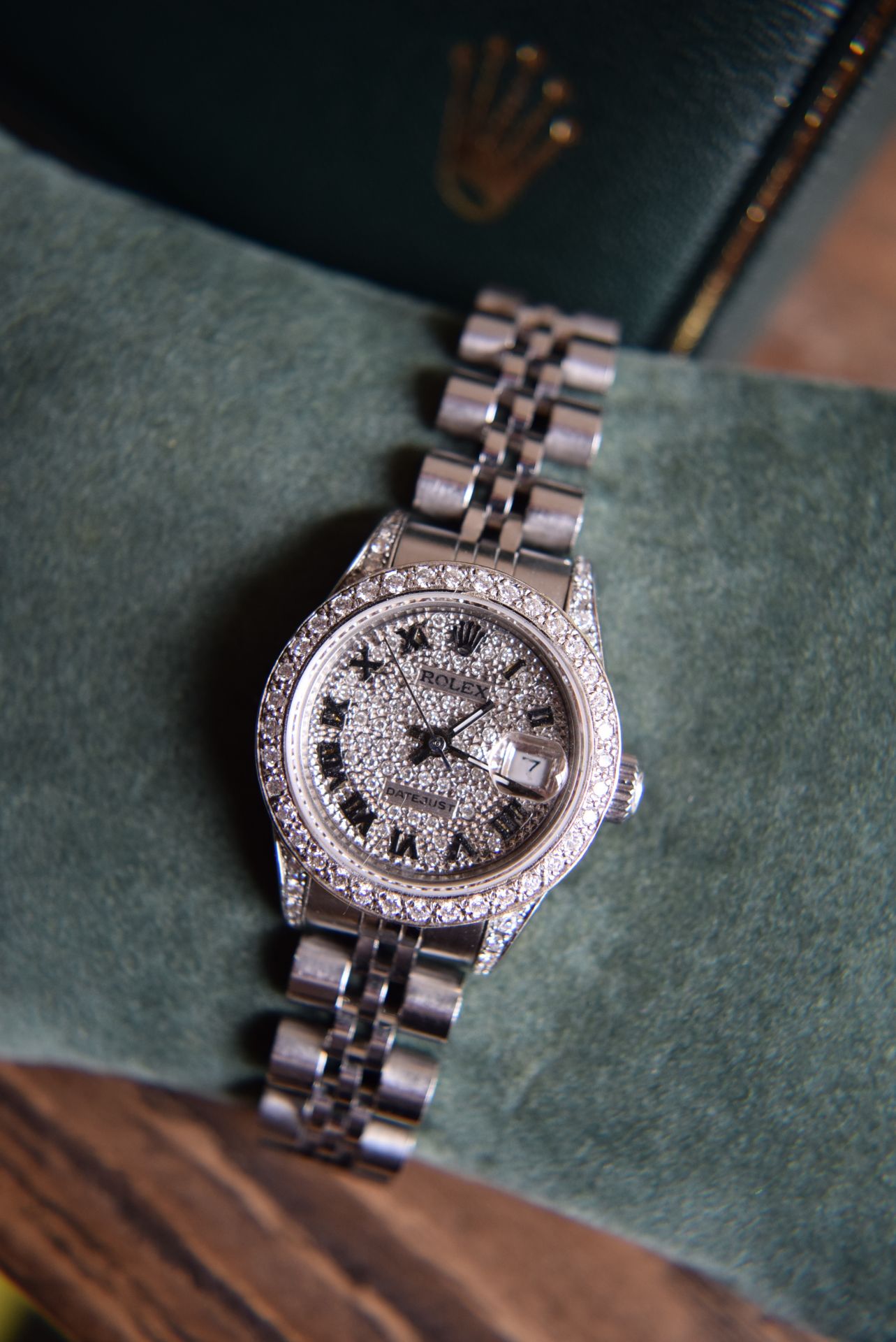 ROLEX DATEJUST *PAVE DIAMOND-SET* DIAL & BEZEL (26MM LADIES STAINLESS STEEL MODEL) - Image 2 of 7